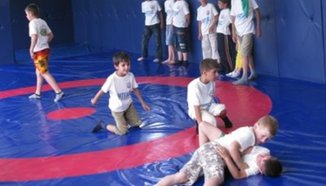 Серафим Бързаков откри новата зала в Самуилово