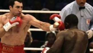 Дейвид Хей оприличи Кличко на "лек за безсъние"