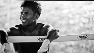 Буакау Бенчамек срещу Андрей Кулебин през декември в Русия