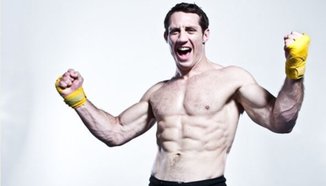 Kennedy победил Natal със скъсан квадрицепс