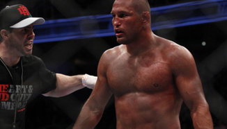 Dan Henderson: Имах много кофти късмет в последните си 3 двубоя