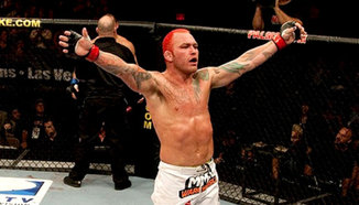 Chris Leben смята да пречупи Uriah Hall