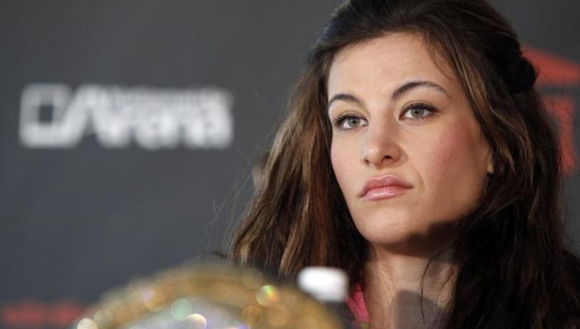 Miesha: Мога да удуша Shane Mosley