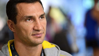 Родни фенове искат неустойка от Кличко