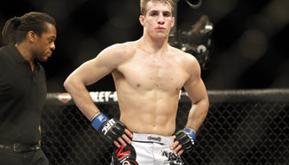 MacDonald срещу Lombard в UFC 186 през април