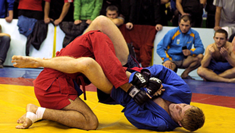 Майстори на самбо ще обучават бургаски деца