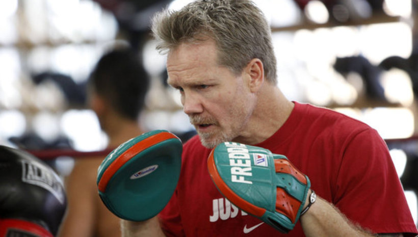 Freddie Roach: Mayweather е много лош човек