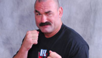Биография на Don "The Predator" Frye