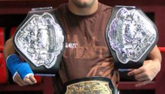 Jake Shields спечели уважението на Dan Henderson
