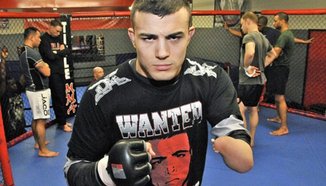 Nick Newell не се притеснява да мине по черния път към UFC 
