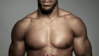 Anthony Joshua намеква за дебют в ММА