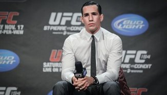 Rory MacDonald започна закачка с Gegard Mousasi в социалните мрежи