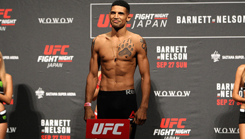 Kajan Johnson се бъзика с Dana White на кантара 