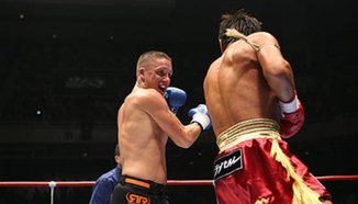 Анди Зауер атакува четвърта титла в шутобоксинга