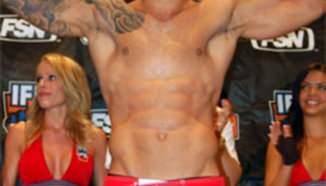 Antonio Mendes срещу Andre Gusamo в UFC 93
