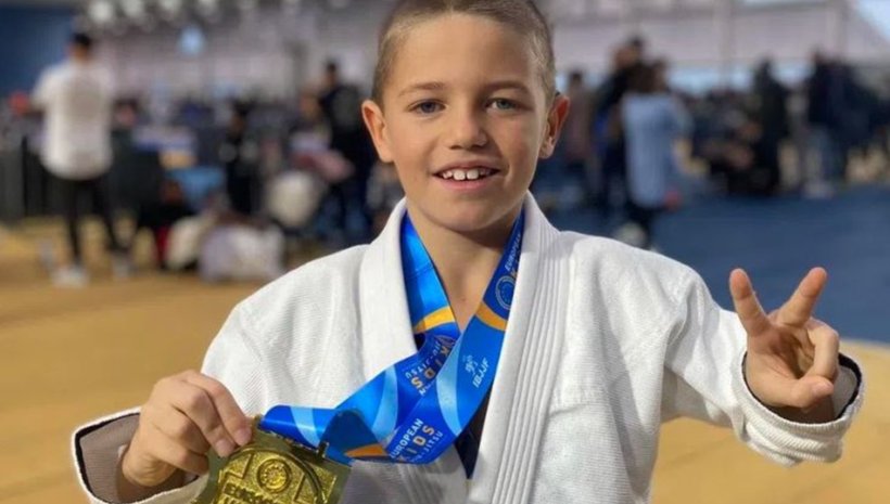 Българче твори история за родното жиу житцу