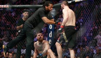 Видео: Хабиб Нурмагомедов плюе по Конър Макгрегър след победата в UFC 229