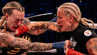 Бек Роулингс с петрундов побой над Тейлър Старлинг в BKFC KnuckleMania 5