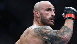 Александър Волкановски оглавява UFC 314 в двубой за титлата с Диего Лопес