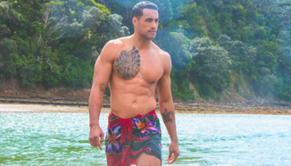 'Ще се бия с всеки' Карлос Улберг се прицели в Перейра и Анкалаев