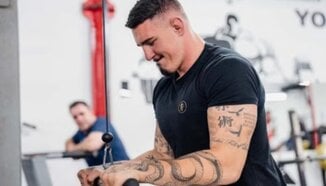 Том Аспинал е 'най-големият губещ' при оттеглянето на Джон Джоунс