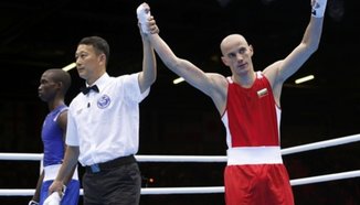 Александър Александров с поредна победа