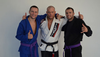 Двудневният семинар с Магнус Хансон и много сини колани за Twisted Jiu Jitsu
