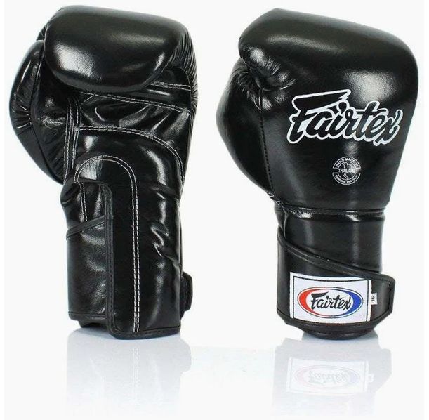 Боксови Ръкавици - Fairtex BGV6 Boxing gloves Angular - Black/White/Red